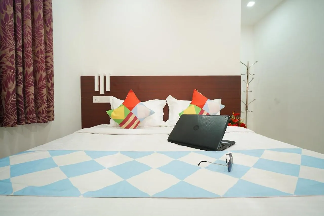 Oyo 77946 Skylark- Hygiene Ensured Hotel Munnar Índia